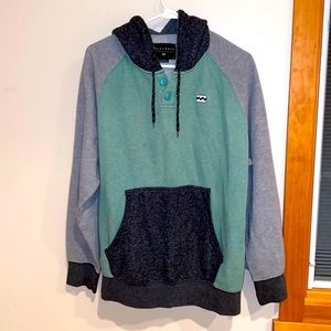 Super comfy billabong sweater
